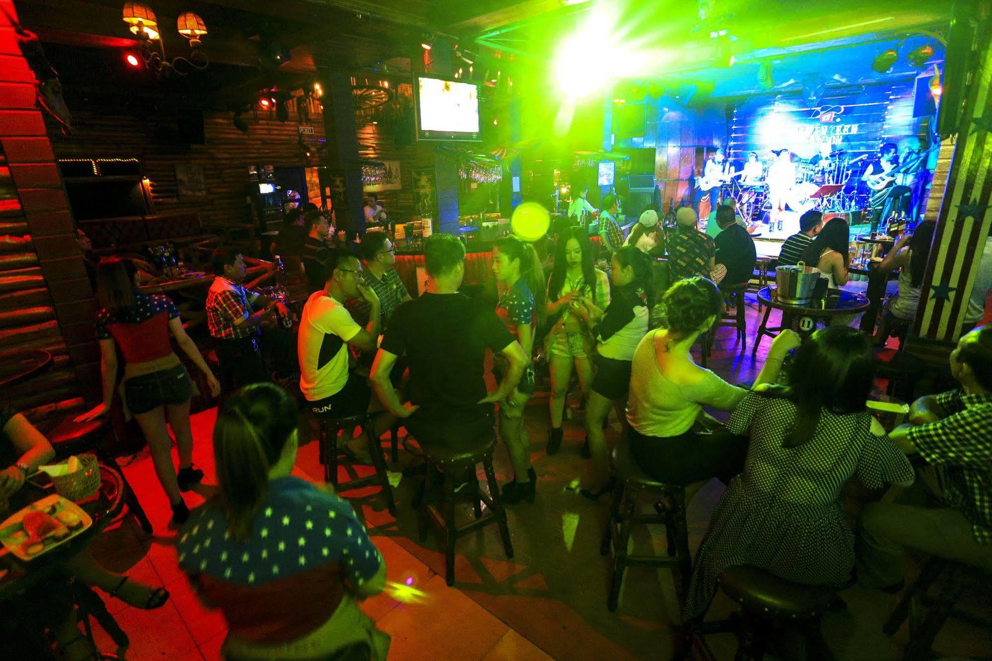 Seventeen Saloon Hotel Đà Nẵng Ngoại thất bức ảnh
